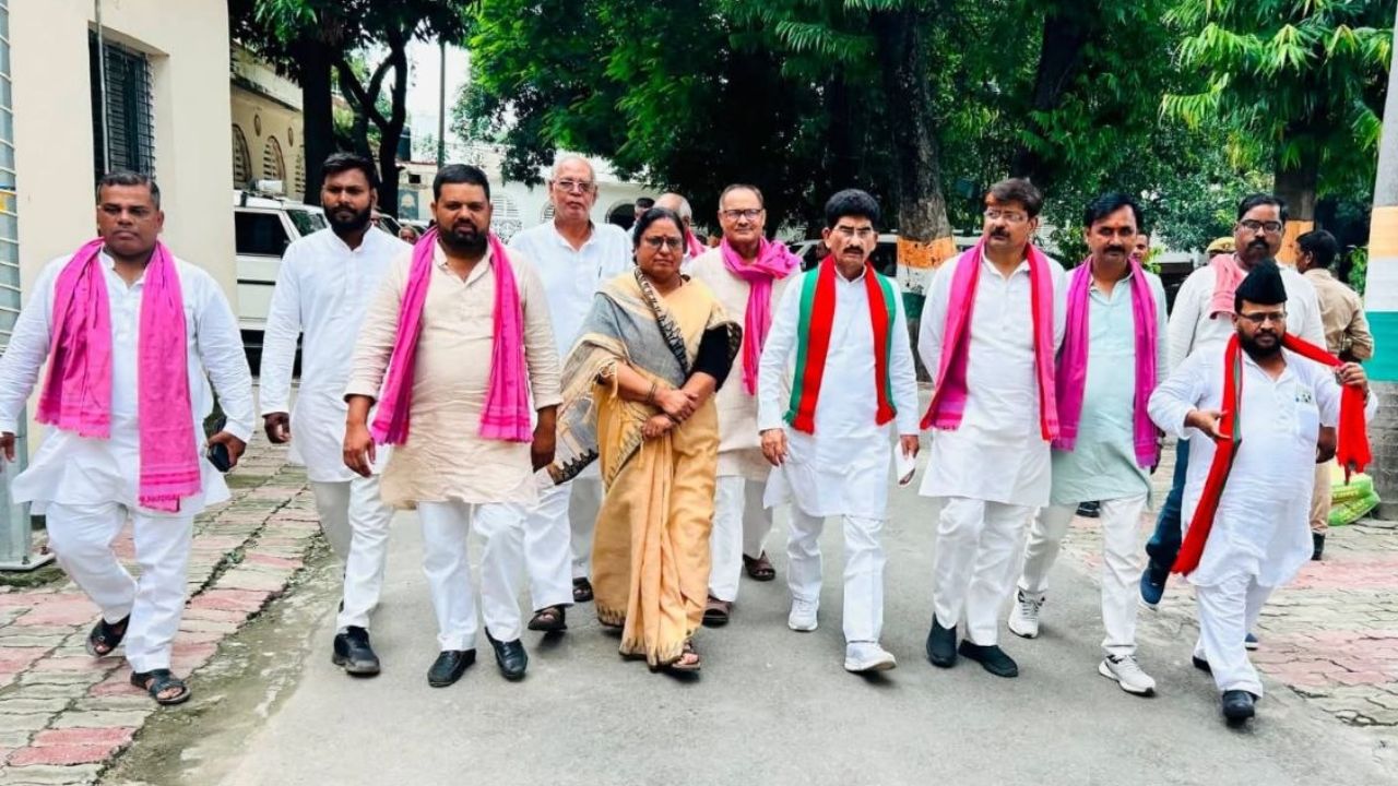 सच सामने आना ही चाहिए… लवकनी प्रकरण में सपा ने डीएम को सौंपा ज्ञापन, निष्पक्ष जांच की उठी बड़ी मांग