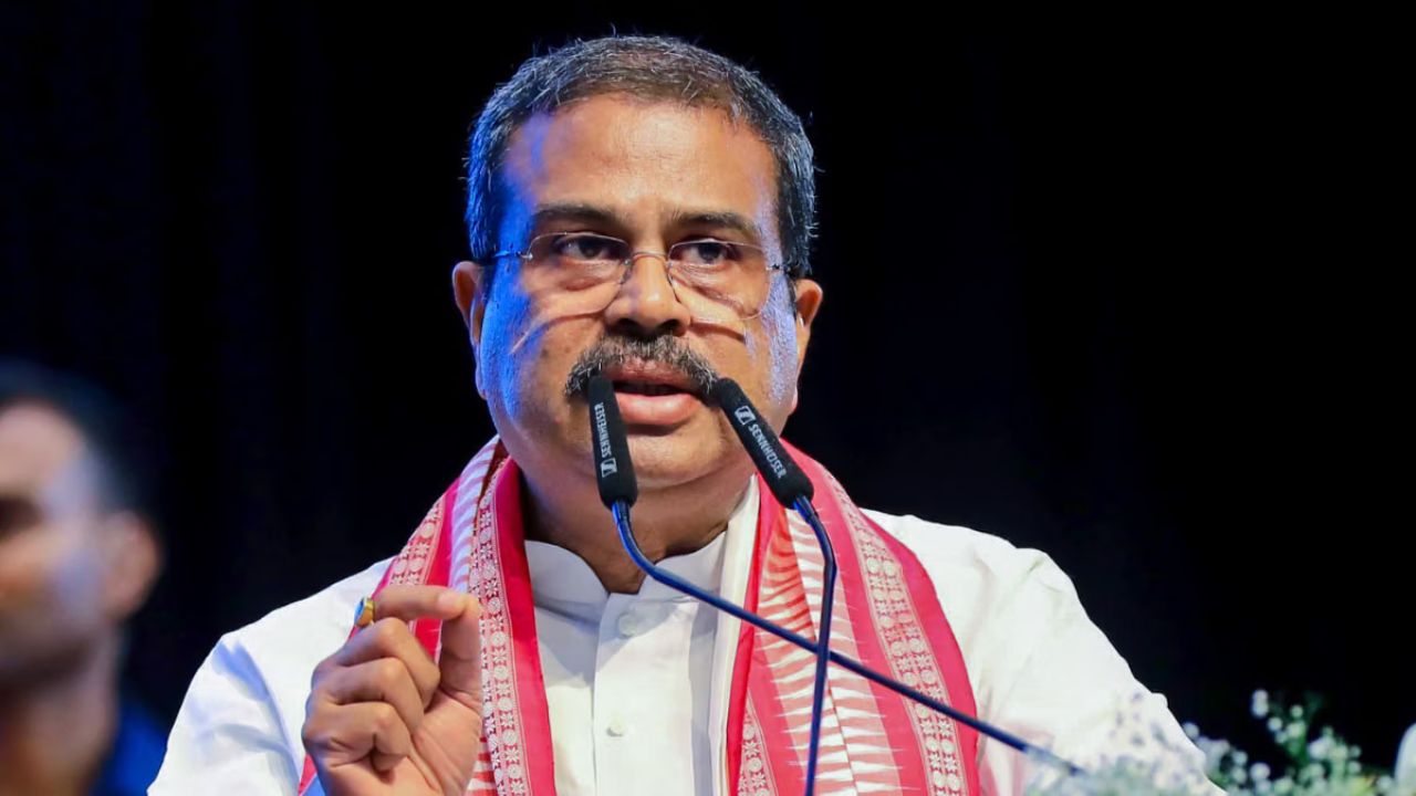पू्र्व शिक्षा मंत्री धर्मेंद्र प्रधान ने आखिरकार तोड़ी चुप्पी, इस्तीफा के लिए कह डाली ये बात