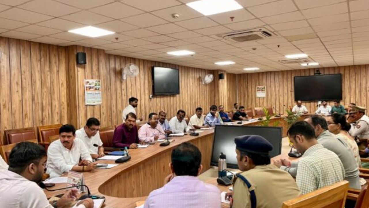 गोरखपुर में बदलने वाली है बाजार की तस्वीर! शहर में बनेंगे 2 नए वेंडिंग जोन, जानिए किसे मिलेगा फायदा