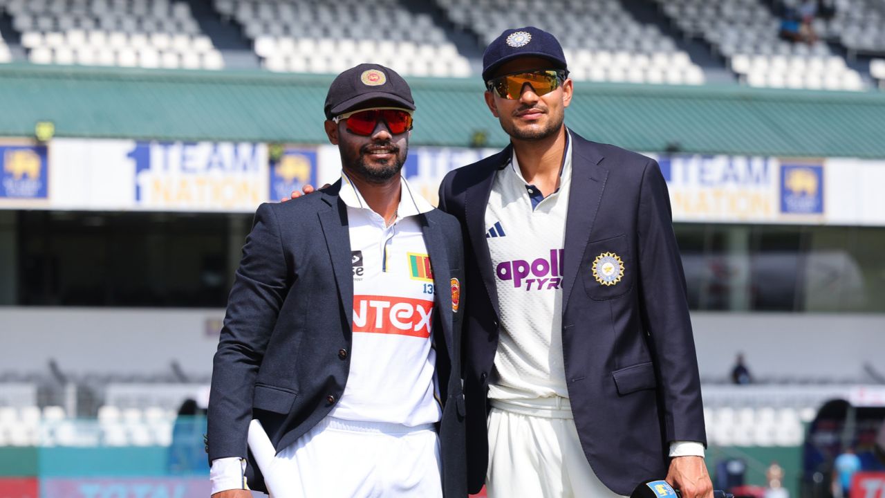 Ind vs Sri Lanka: कोलंबो टेस्ट में गिल का बड़ा दांव! कुलदीप यादव बाहर, डेब्यूटेंट सारांश जैन को मिला टीम इंडिया में मौका
