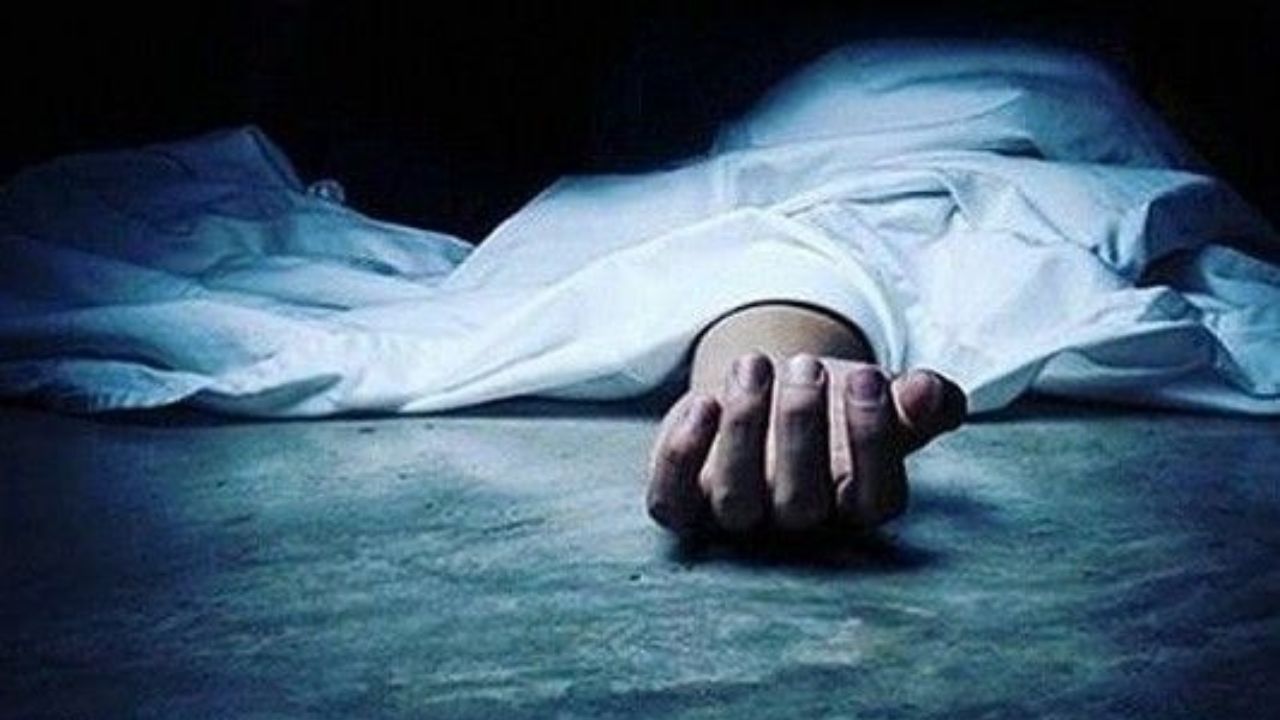 ‘साहब प्रताड़ित कर रहे हैं’… पैर पर सिहाही से लिखकर फंदे पर झूला कैदी, ऑडियो वायरल से हड़कंप!