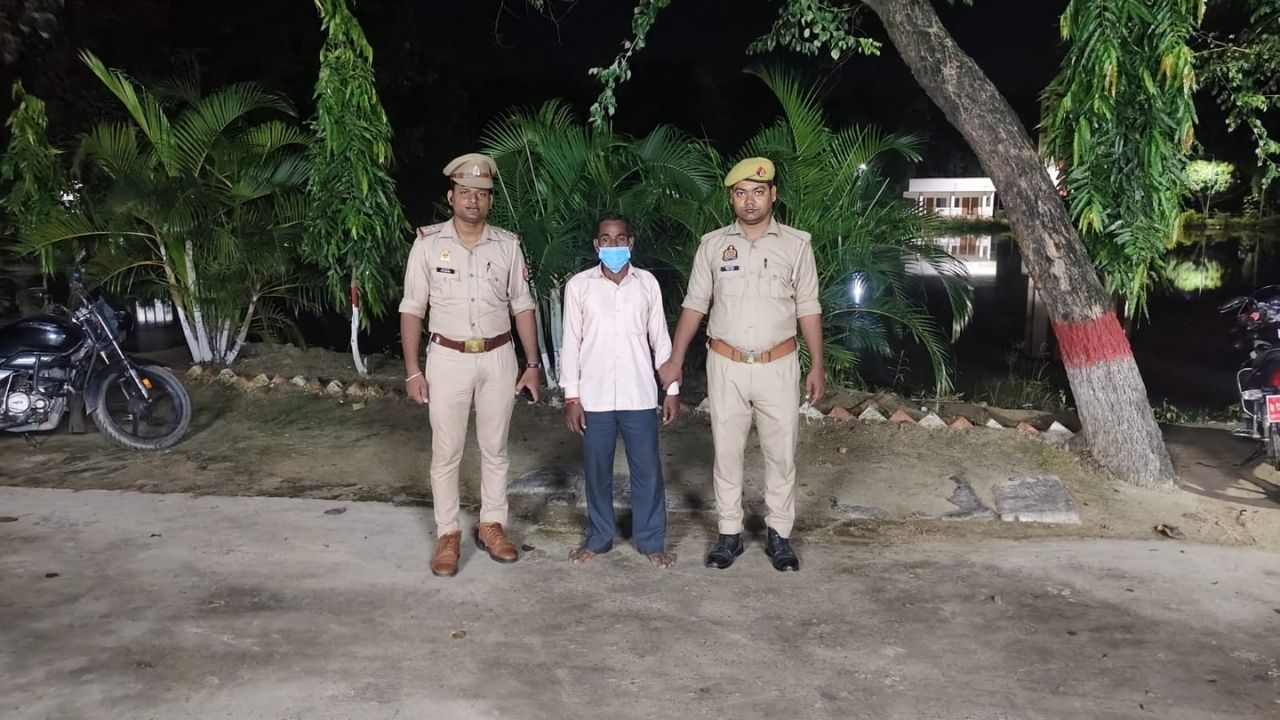 कोल्हुई: लंबे समय से तलाश में था आरोपी, न्यायालय के वारंट पर पुलिस ने किया गिरफ्तार