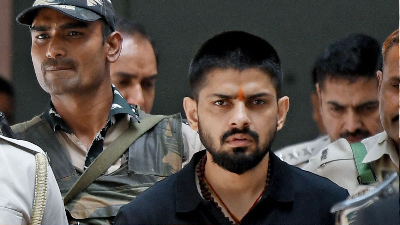 DAV College Firing Case में नहीं पहुंचे गवाह; Lawrence Bishnoi की चंडीगढ़ में पेशी