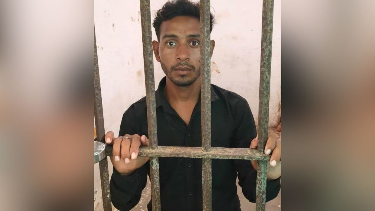 Mirzapur: लाइक और व्यूज के लिए थाने के सामने बनाई रील, लेकिन मिल गई जेल की हवा