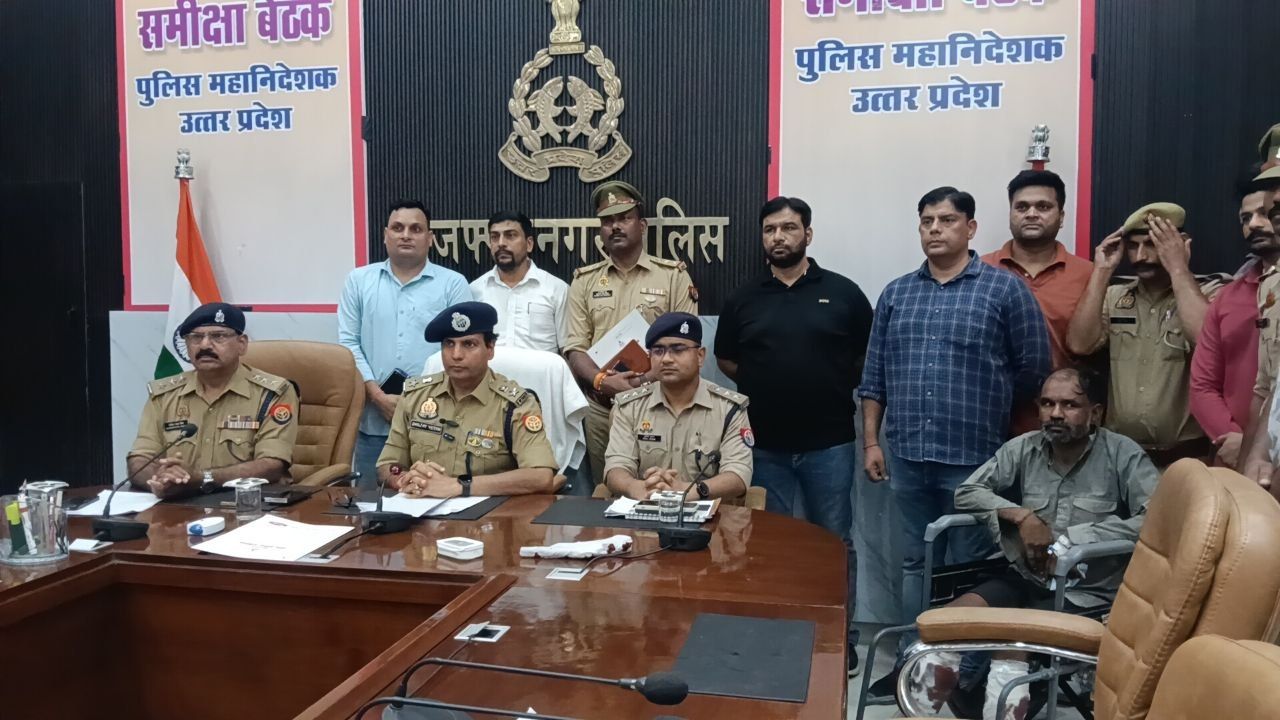 सालों तक गूंगा-बहरा बनकर देता रहा पुलिस को चकमा, एक गलती से खुल गई पोल
