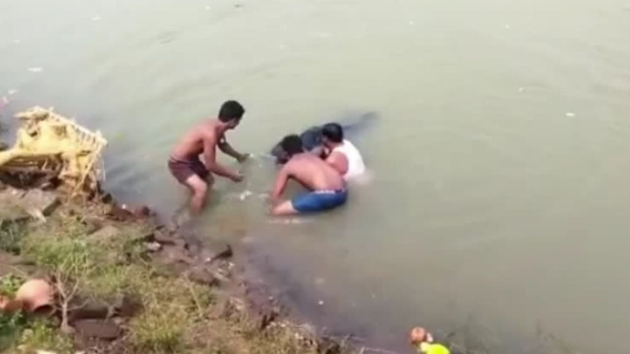 “गर्मी ज्यादा लगी रही है”… इतना बोलकर नहर में नहाने गए भाई-बहन, लेकिन वापस लौटी लाश