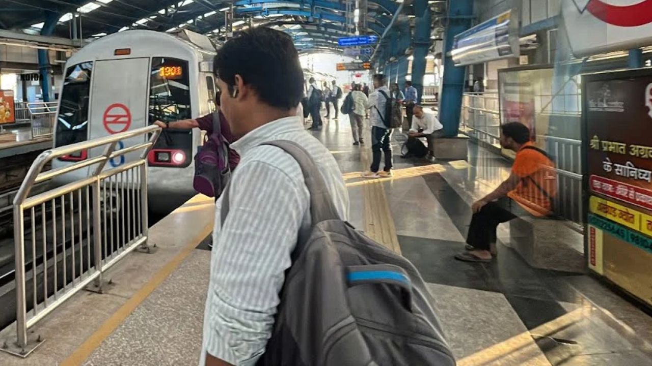 बेचारे की क्या मजबूरी होगी? जिस बेटे ने पहले पिता को कुल्हाड़ी से काटा, फिर खुद नोएडा मेट्रो के नीचे आकर चुना मौत का रास्ता