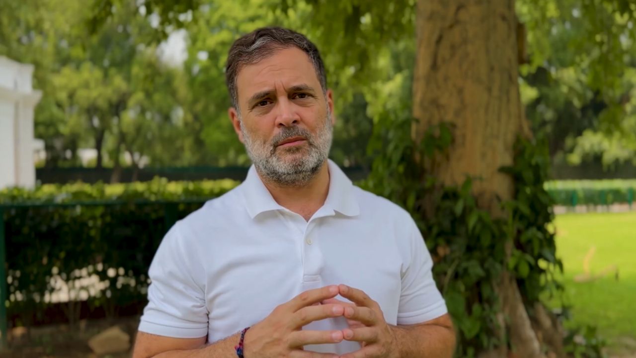 महिला आरक्षण पर फिर छिड़ी सियासी रार, राहुल गांधी बोले- 3 साल पहले पास हुआ कानून, फिर लागू करने में देरी क्यों?