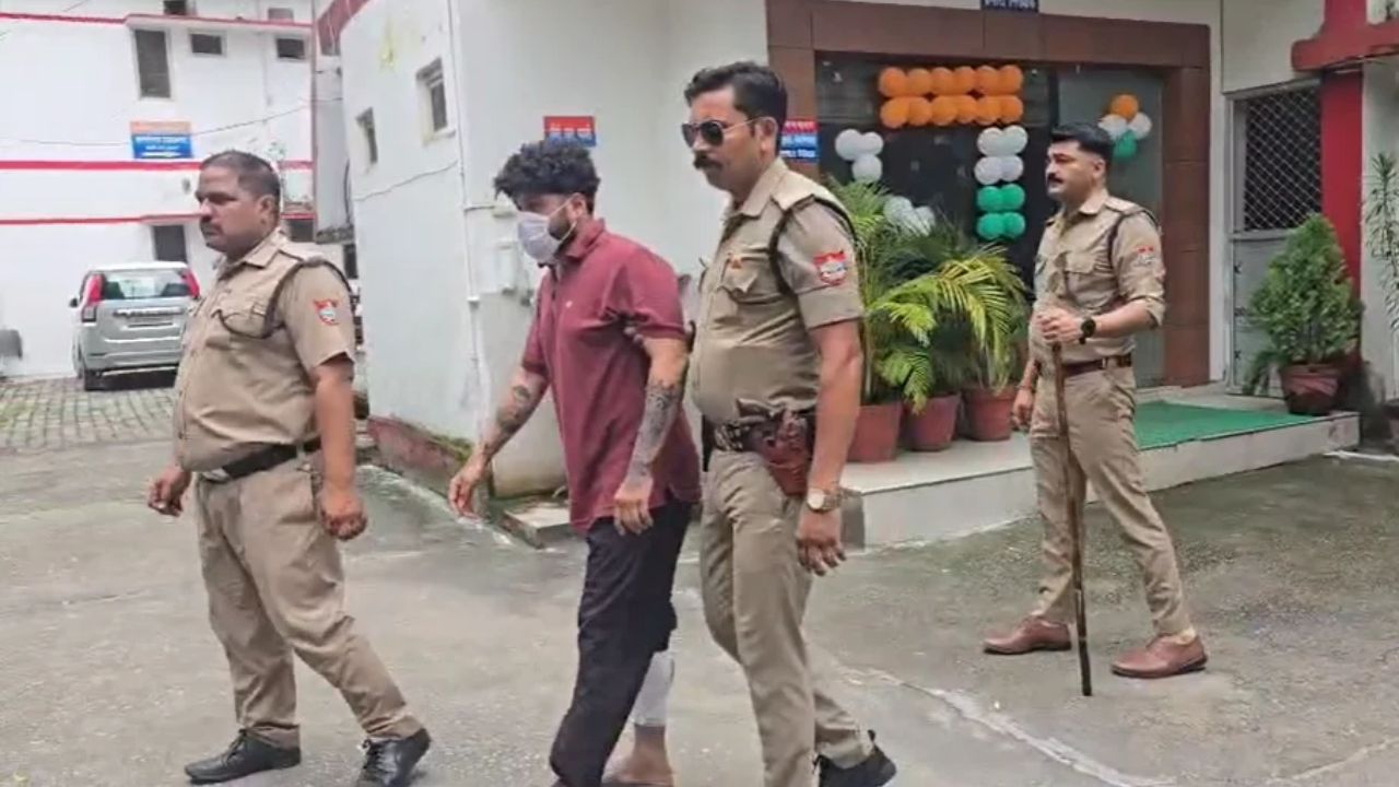 “जंगल में घिरते ही चलीं गोलियां…” 15 मुकदमों वाले चंदन सागर को पुलिस ने पकड़ा, गोली लगने से हुआ घायल