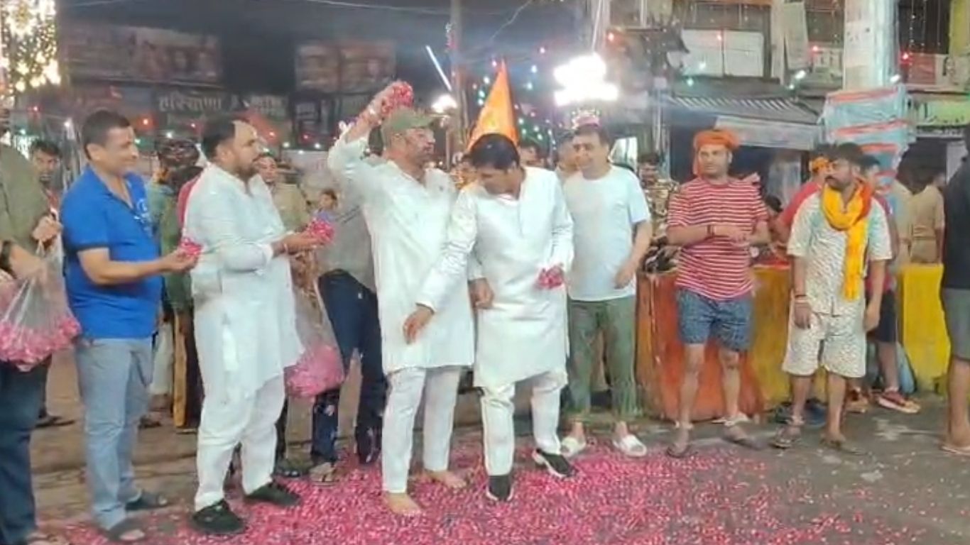 मुजफ्फरनगर में कांवड़ियों के स्वागत में सपा ने खोला नया मोर्चा, पंकज मलिक के बयान ने खींचा ध्यान