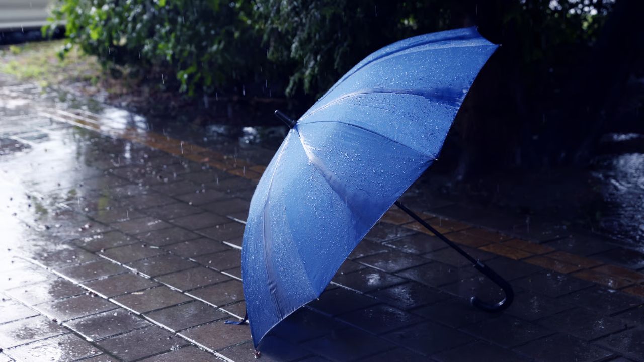 UP Weather Update: फिर लौटने वाला है झमाझम बारिश का दौर, जानिए मानसून के अगले पड़ाव का पूरा शेड्यूल