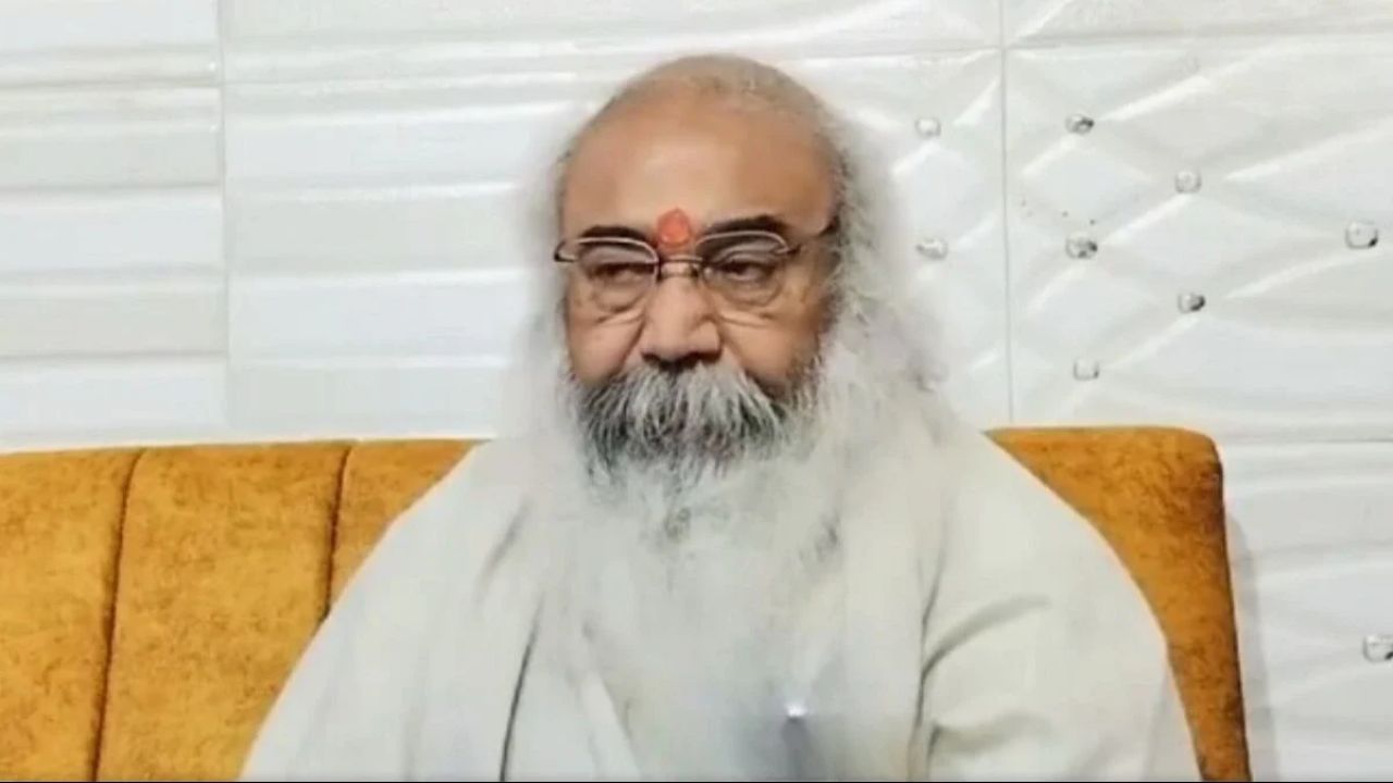 कल्कि धाम के पीठाधीश्वर को धमकी से मचा हड़कंप, अंतरराष्ट्रीय नंबरों से आ रही थीं कॉल; पंजाबी ऑडियो ने बढ़ाई चिंता