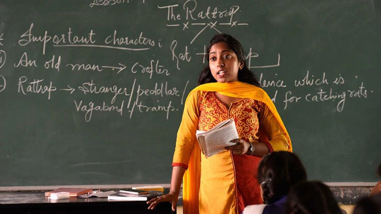 बिहार के 5.5 लाख शिक्षकों की बल्ले-बल्ले! 7वां वेतन आयोग लागू हुआ तो हर महीने इतनी मिलेगी सैलरी