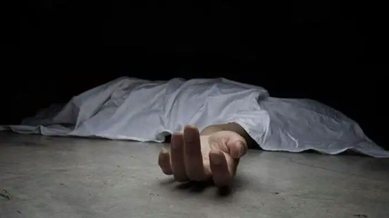 Lucknow Crime: ये कैसी कहानी! घर में पत्नी की लाश, गोद में बच्चा और बाहर घूमता रहा पति