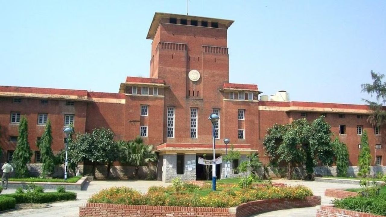 DUSU Election Result: दिल्ली यूनिवर्सिटी के चुनावों में ABVP की बंपर जीत, निर्दलीय बना उपाध्यक्ष; जानिए पूरे नतीजे