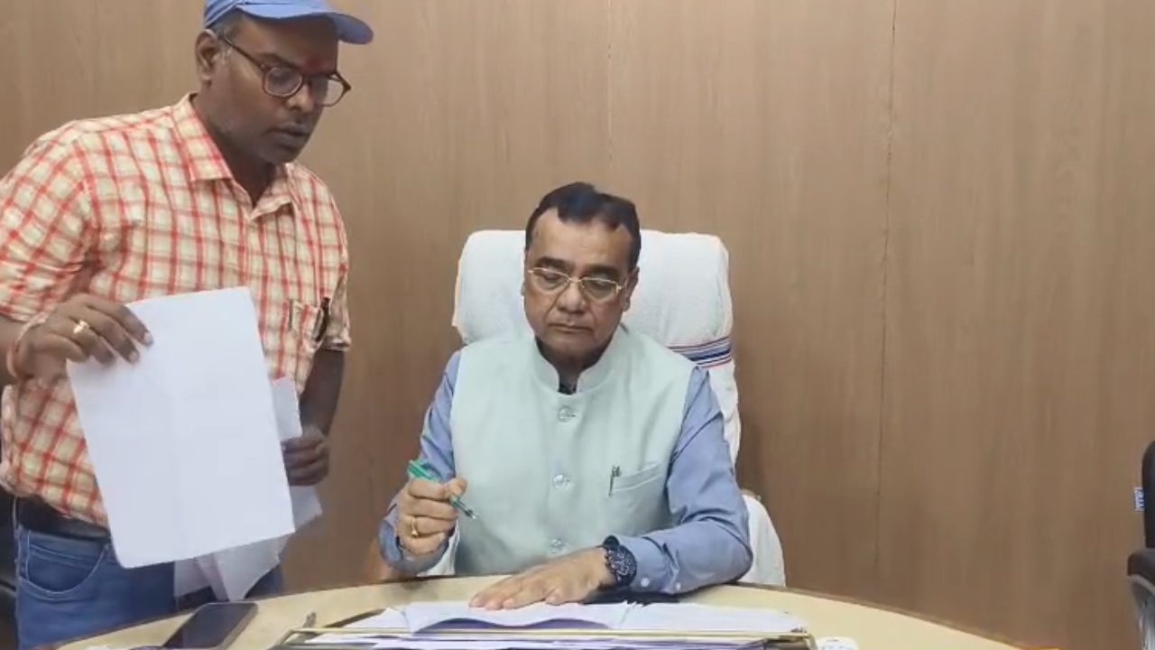 झारखंड में Swine Flu का मंडराया खतरा, देवघर में अलर्ट मोड पर स्वास्थ्य विभाग, AIIMS भेजे गए सैंपल