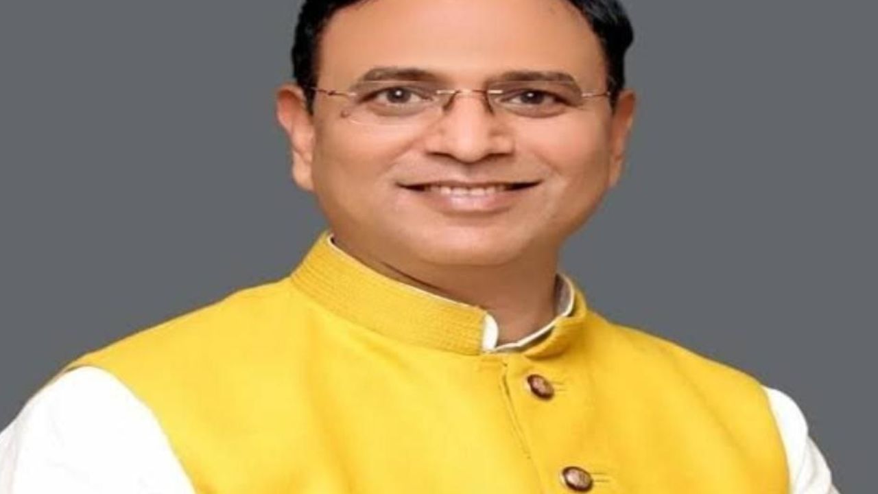 Devmani Dwivedi, former BJP MLA, Lambhua