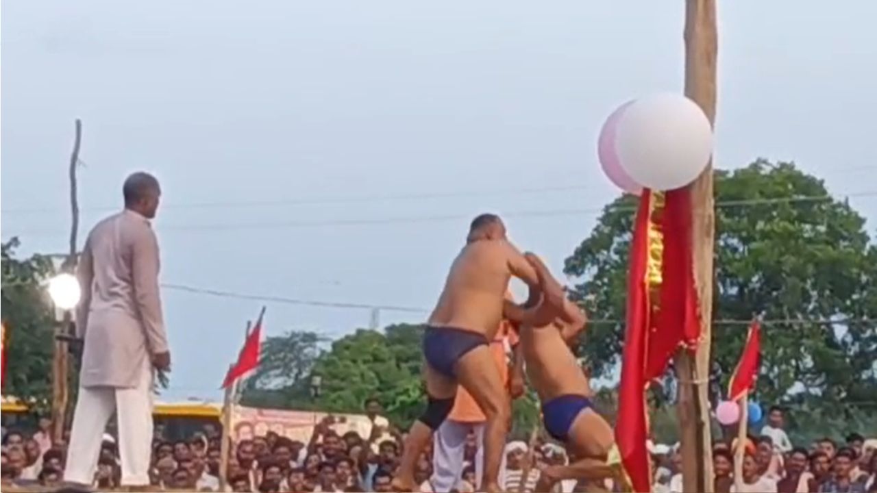 UP Dangal: शामली के काली पहलवान ने दिखाया दमखम, अंकित पहलवान को दी पटखनी