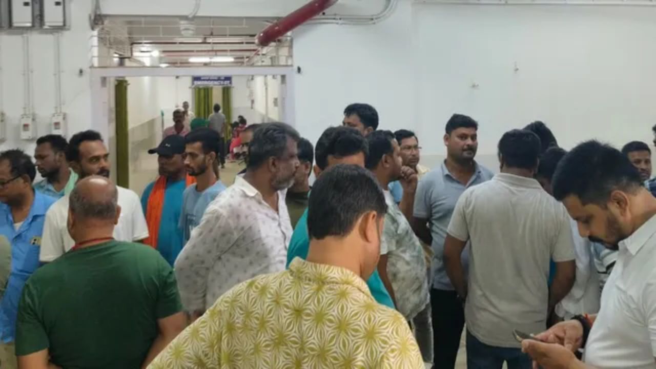 गोड्डा में दर्दनाक हादसा! तारापीठ जा रही स्कॉर्पियो 3-4 बार पलटी, यूथ कांग्रेस नेता की मौत