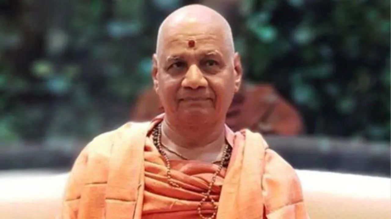 चंपत राय के इस्तीफे के बाद स्वामी गोविंद देव गिरि बने नए महासचिव, अब ट्रस्ट में बढ़ा कद