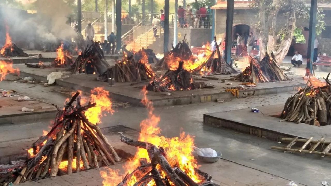 Haryana Crime: यमुनानगर के श्मशान घाट के पास मिला अधजला शव, पहचान छुपाने के लिए चेहरा बुरी तरह कुचला