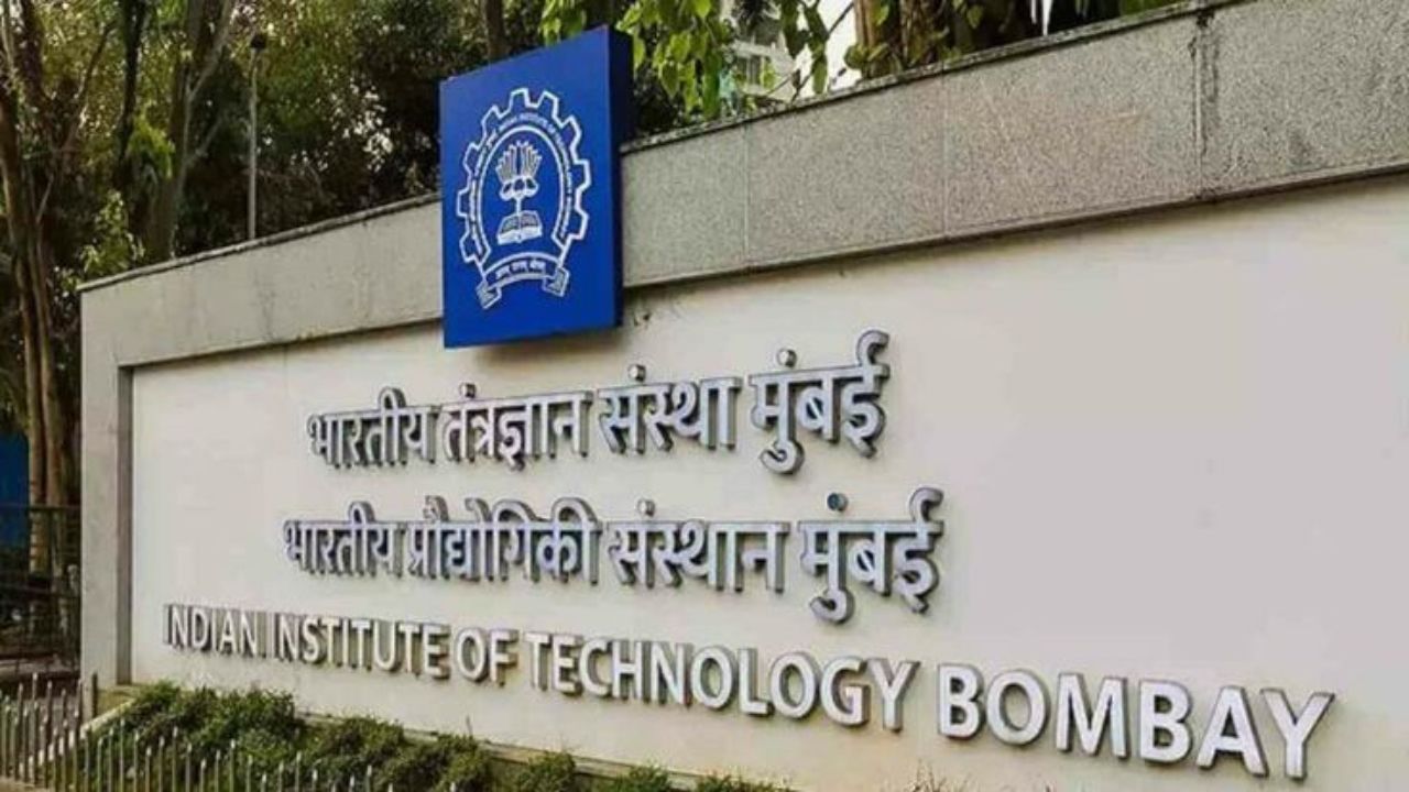 IIT बॉम्बे में छात्र की आत्महत्या के बाद उबाल: डीन सस्पेंड, प्रशासन ने मानी छात्रों की सभी 18 मांगें