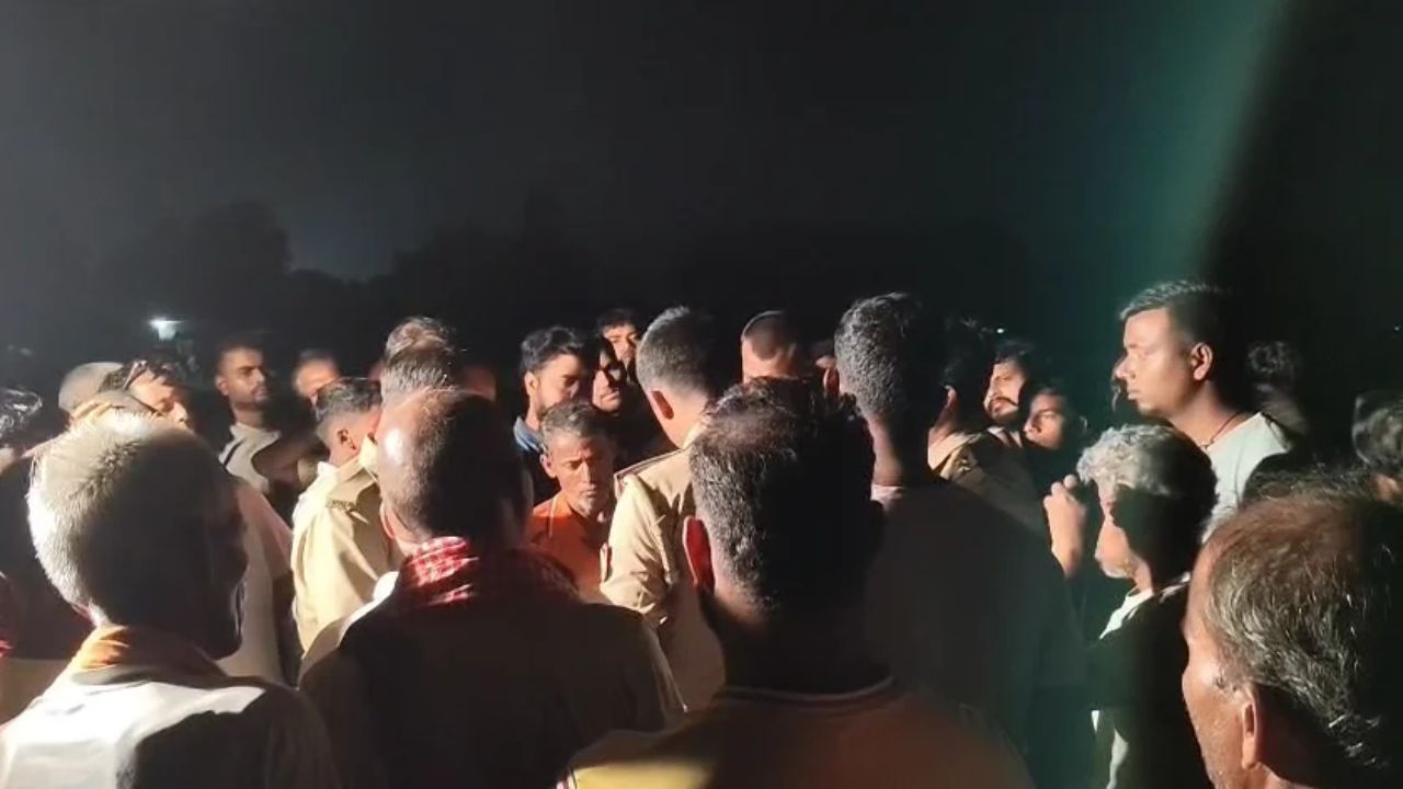 कोल्हुई थाना क्षेत्र के गुरचिहा गांव के पास हादसे से मचा हड़कंप, NDRF टीम बुलाने की तैयारी