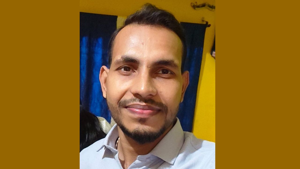 NET-JRF में सौरभ पांडे ने लहराया परचम, निचलौल का बढ़ाया मान; सफलता की खबर मिलते ही परिवार में जश्न