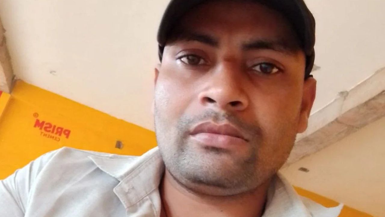 कमरे की सफाई करने पहुंची मां, सामने बेटे का फंदे से लटकता मिला शव; निचलौल में सनसनी