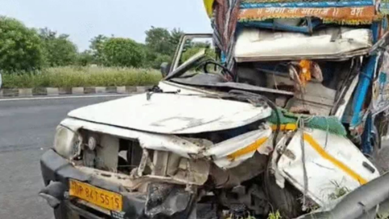 Mainpuri Road Accident: धार्मिक अनुष्ठान के लिए निकले श्रद्धालुओं का सफर कैसे बन गया आखिरी सफर; 6 की मौत; 14 घायल