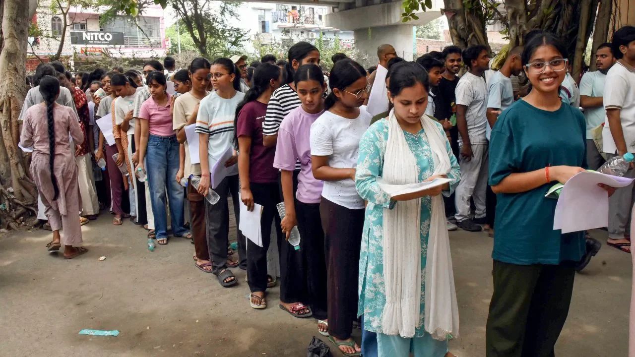 NEET PG 2026 Re-Exam Today: जयपुर में 2,499 अभ्यर्थी देंगे परीक्षा, बिजली संकट के बाद फिर से हुआ आयोजन