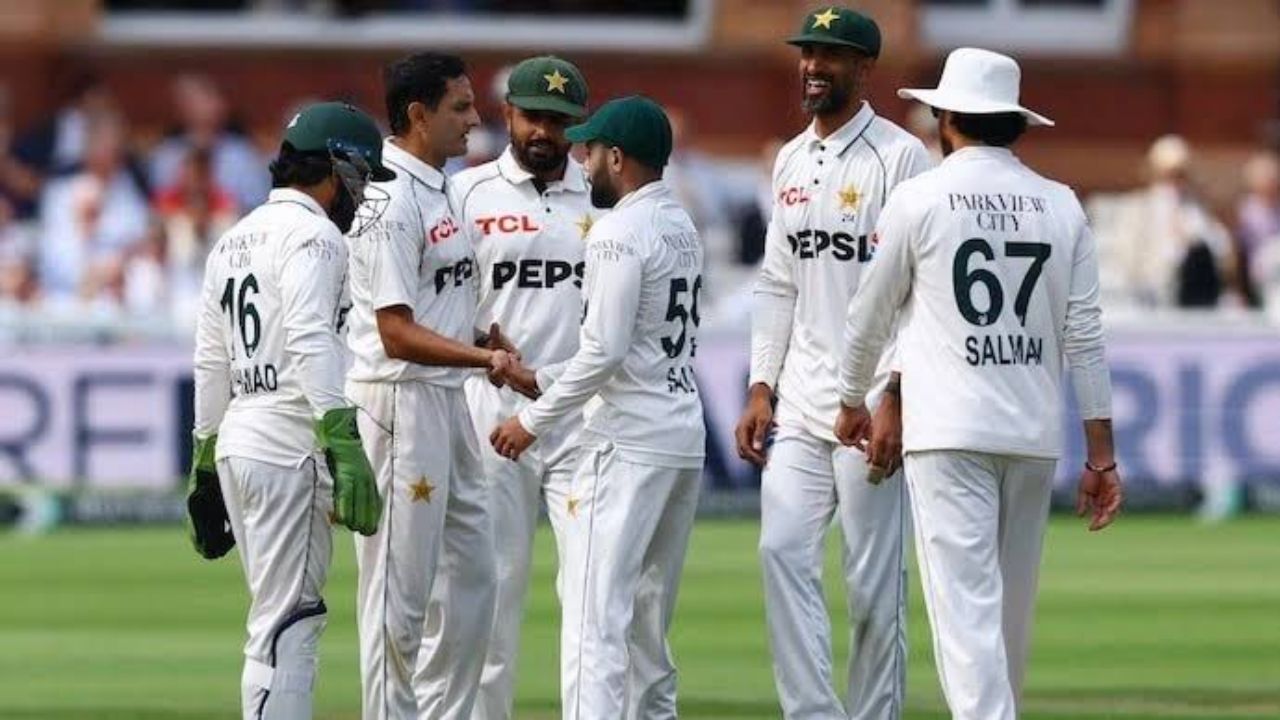Pakistan Cricket Fixing: 2010 की स्पॉट फिक्सिंग की यादें ताजा; इंग्लैंड दौरे पर PCB का बड़ा एक्शन, खिलाड़ियों के फोन जब्त