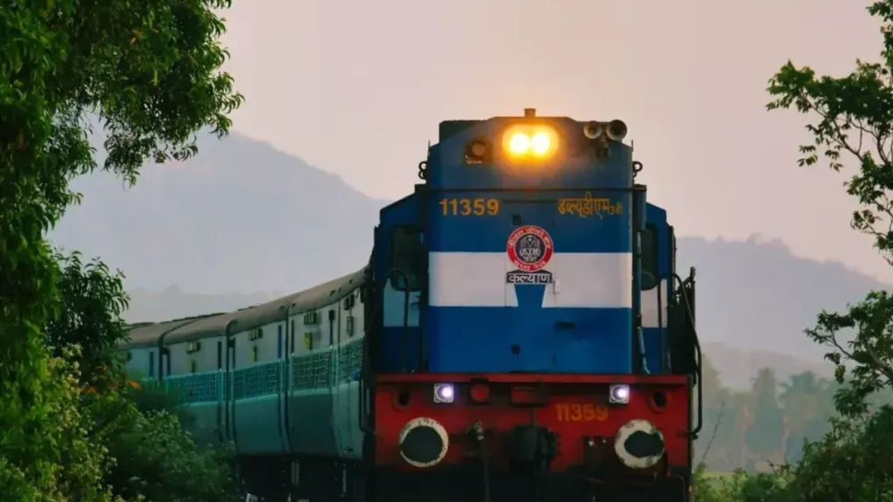 RRB NTPC 2026: रेलवे में 5,165 पदों पर भर्ती का रास्ता साफ, सितंबर के अंत में खुलेगा आवेदन का दरवाजा; देखें पूरी डिटेल