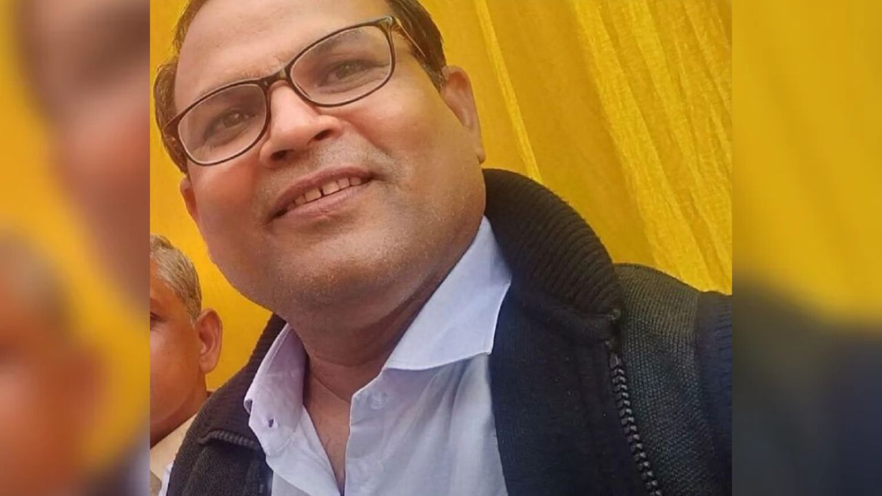 महराजगंज में शोक की लहर: क्षेत्रीय खाद्य विपणन अधिकारी रामजनम वर्मा का हार्ट अटैक से निधन, विभाग स्तब्ध