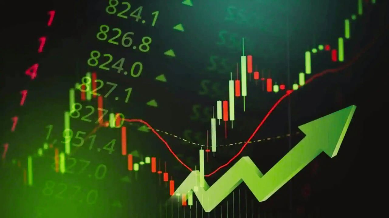 Stock Market Today: हफ्ते के पहले दिन बाजार में मिला-जुला रुख, सेंसेक्स 240 अंक उछला और निफ्टी में हल्की सुस्ती