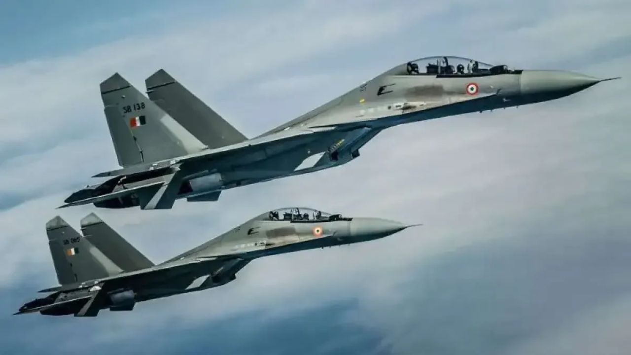 Su-30 MKI Fighter Jet: सुखोई में लगेगी रूस की खतरनाक RVV-BD मिसाइल, 300 KM दूर दुश्मन पर निशाना