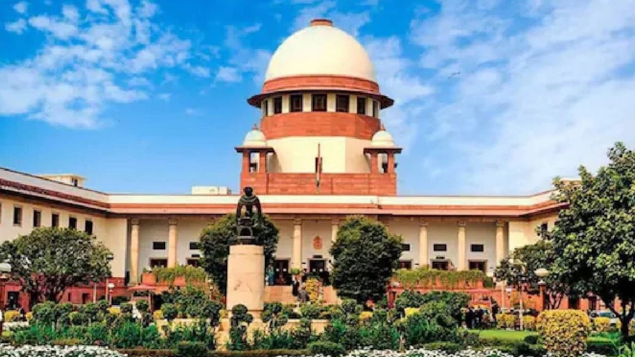 न्यायपालिका में बड़ा विस्तार: सुप्रीम कोर्ट कॉलेजियम ने चार उच्च न्यायालयों के 12 अपर न्यायाधीशों को बनाया स्थायी जज