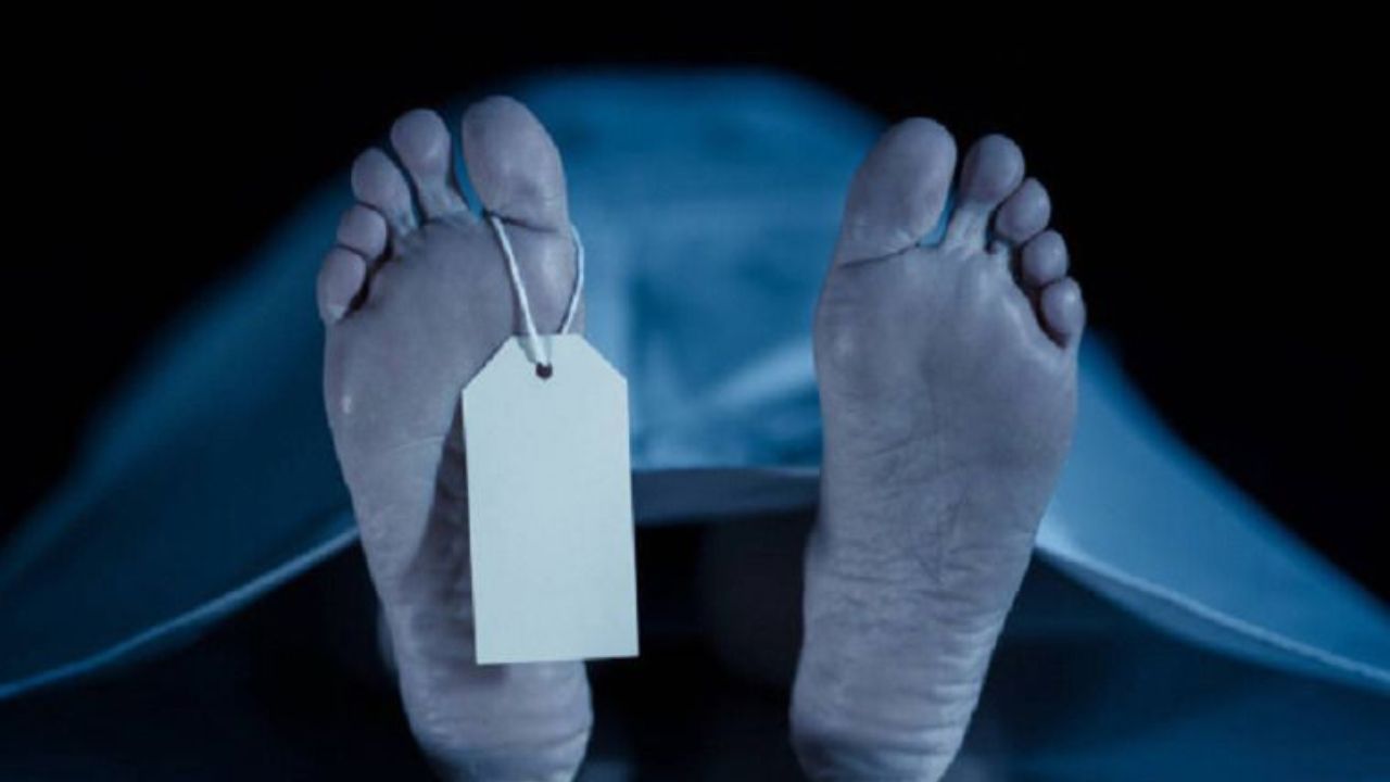 “हाथों में हाथ और सीने से लिपटी मासूम” 2 साल की अक्षिता को आगोश में लेकर दुनिया छोड़ गई मां, मंजर देख दहल उठा दिल