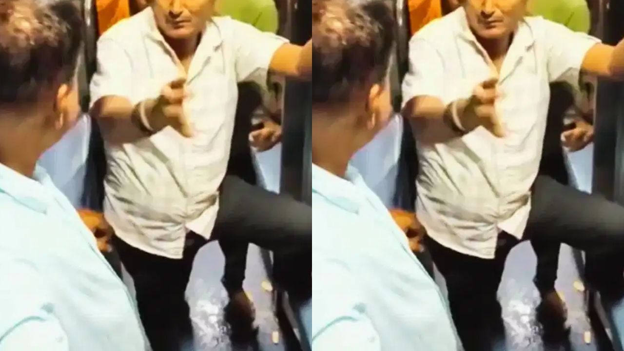 चलती ट्रेन के डिब्बे में शख्स ने की शर्मनाक हरकत, यात्रियों के सब्र का बांध टूटा, कर दी धुनाई