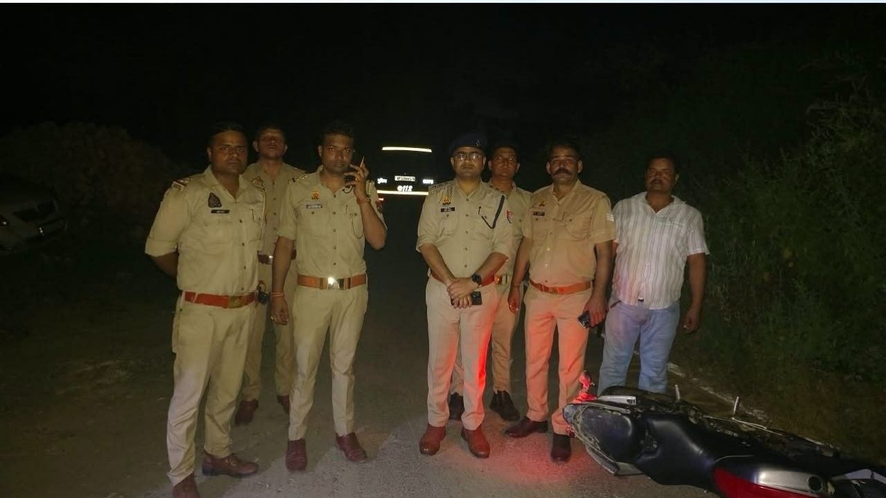 Muzaffarnagar: हत्या के खुलासे में पुलिस की चेकिंग, अचानक हुई फायरिंग; दो आरोपी मुठभेड़ में घायल