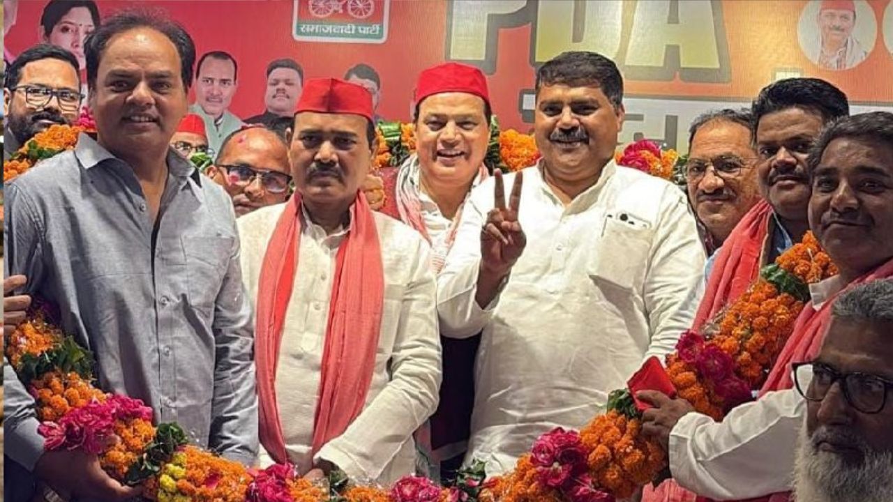 Bareilly: बरेली में सपा PDA पंचायत में रोजगार, महंगाई, चिकित्सा सुविधाओं और सुरक्षा का मुद्दा छाया