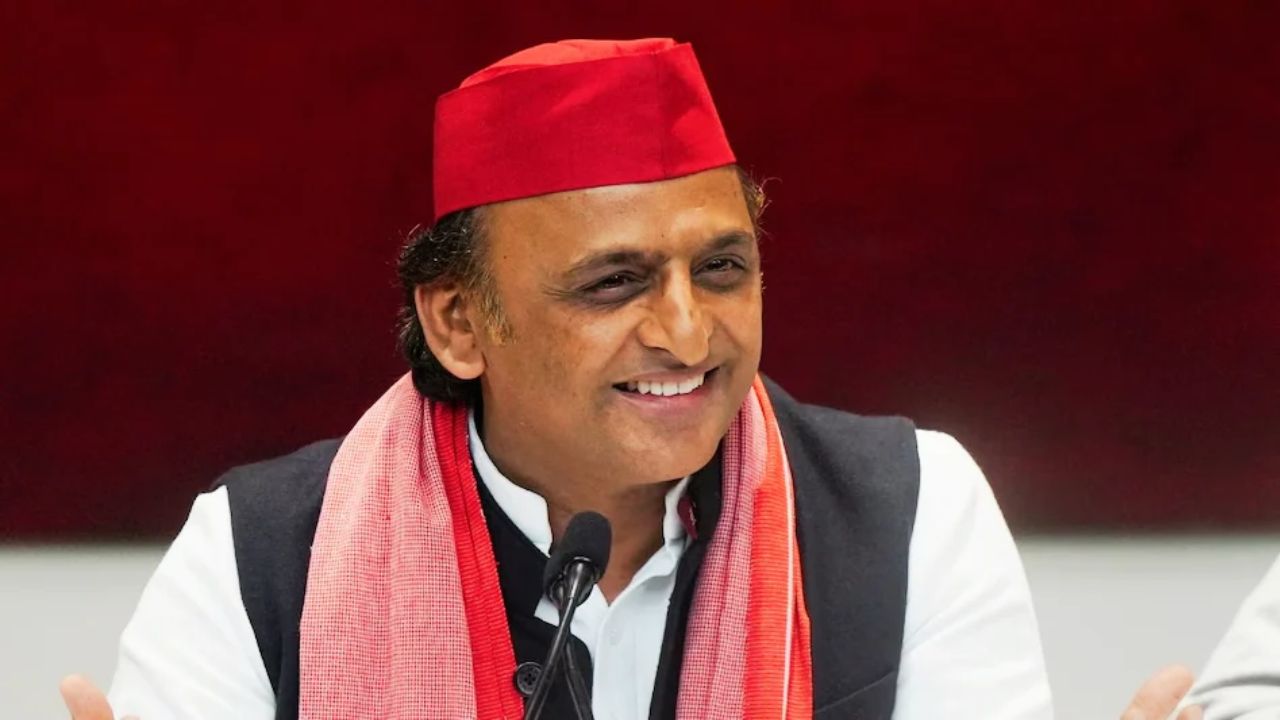 यूपी राज्यसभा चुनाव: 8-2 के गणित में उलझी जंग, जानिए कैसे तीसरा सिरा साध सकते हैं अखिलेश