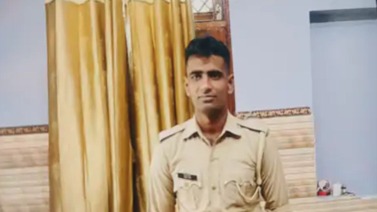 “I Love You Babu, निधि आप बहुत अच्छी हो” इतना बोलकर सिपाही ने छोड़ी दुनिया, आगरा का यह मामला आपकी आंखों में ला देगा आंसू