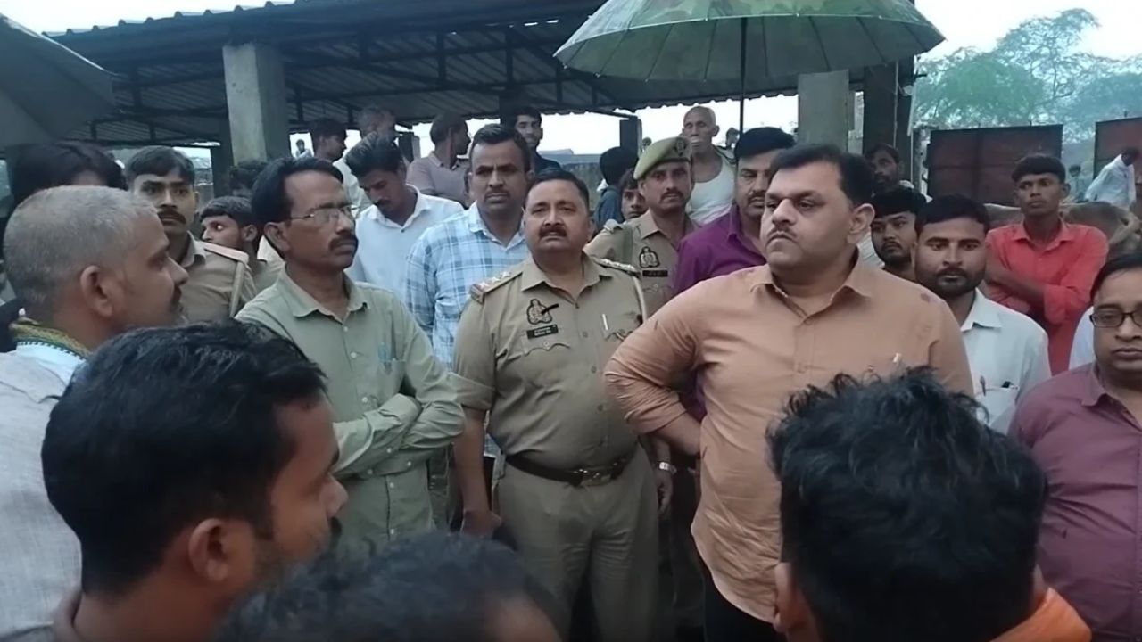 Budaun: गौशालाओं में मौतों पर आंकड़ों का खेल, प्रशासन और गौसेवकों के दावे अलग-अलग, पशु प्रेमियों में आक्रोश