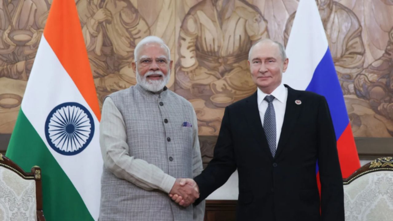 ब्रिक्स से पहले मोदी-पुतिन की मुलाकात में बड़ा फैसला! Su-57 से तेल तक, इन डील्स पर टिकी रहेंगी नजरें