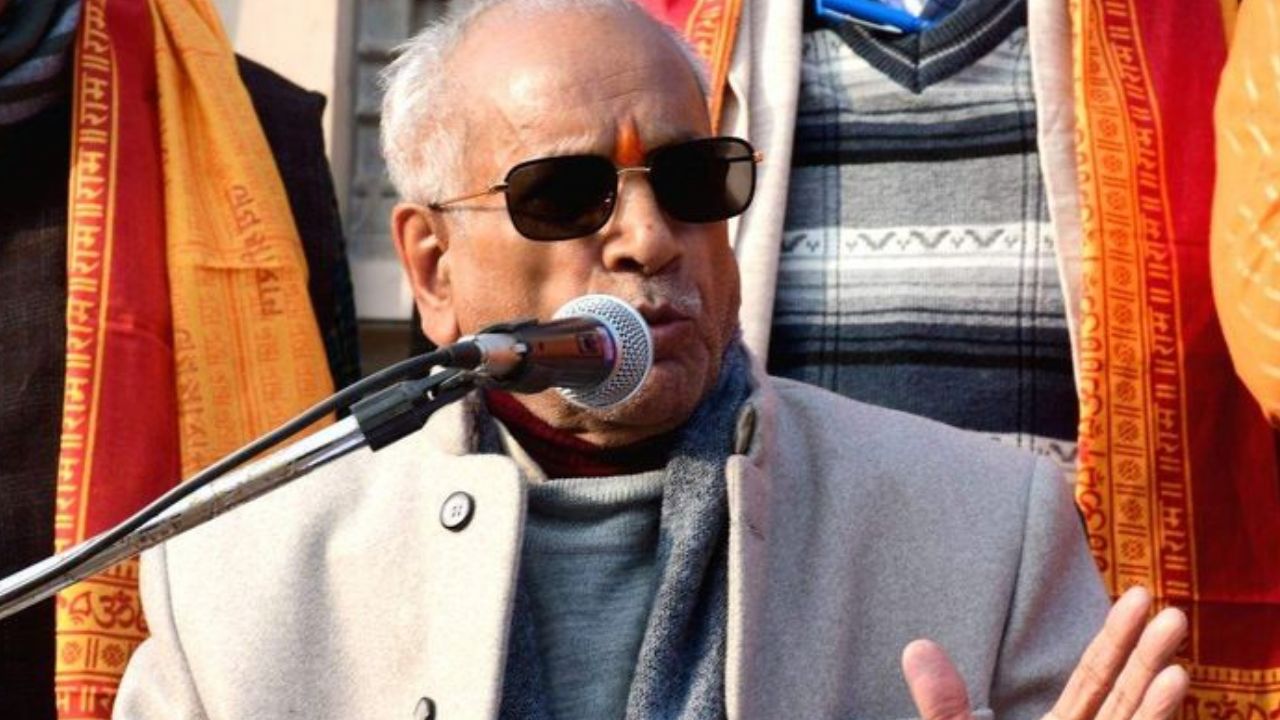 पद से विदाई के बाद फिर राम मंदिर पहुंचे चंपत राय, 3 घंटे की बैठक में क्या हुआ?