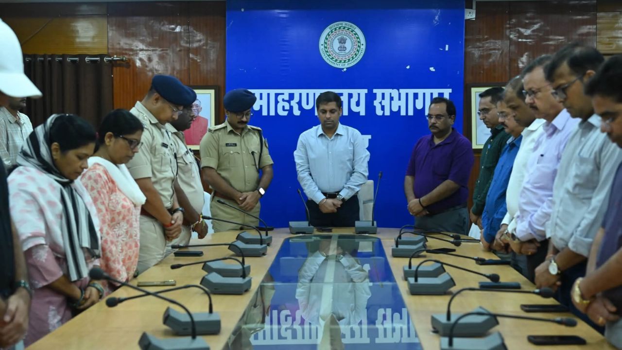 जिस मंत्री ने श्रावणी मेला में VIP संस्कृति पर रोक से लेकर AI व्यवस्था तक पर दिया जोर, उन्हीं की याद में नम हुईं आंखें