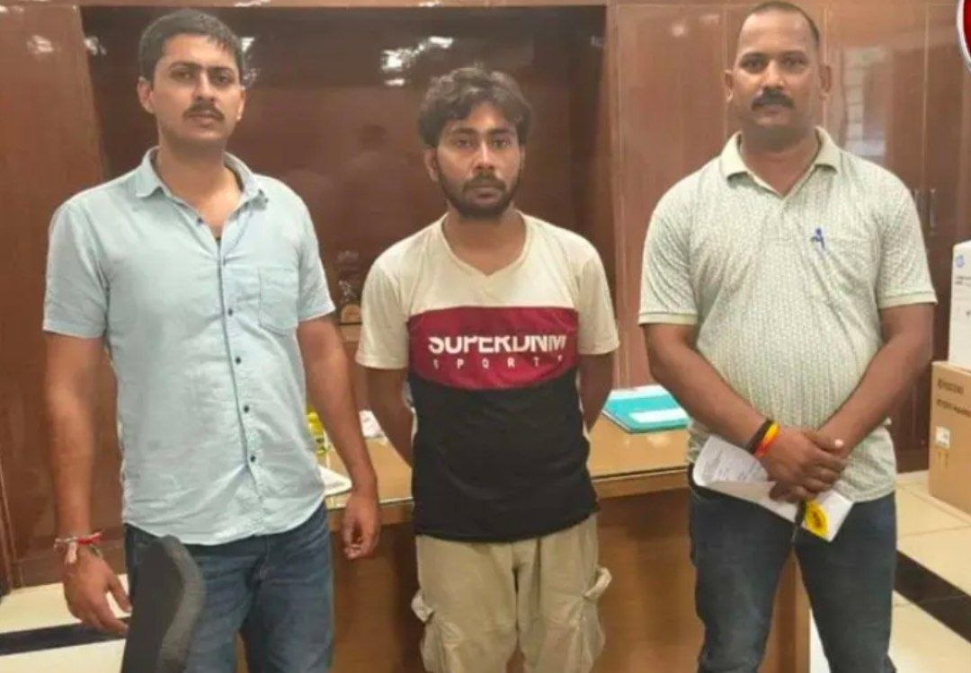Bareilly: बुजुर्ग के मोबाइल से निकाला SIM, UPI एक्टिव कर खाते से उड़ाए 12 लाख, कॉलोनी का गार्ड गिरफ्तार