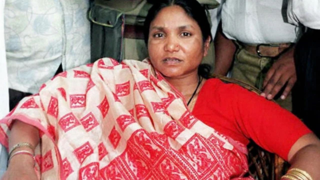 चंबल के बीहड़ों में कभी चलता था डकैतों का फरमान: बंदूक की आवाज ही कानून होती थी, फिर संसद तक पहुंची आवाज
