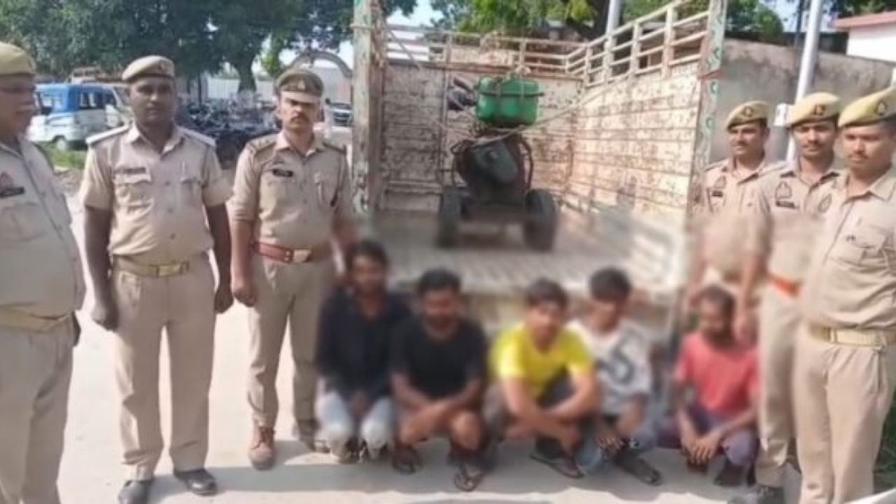 गोरखपुर में चोरी के खेल का पर्दाफाश, कबाड़ में खपाने से पहले पुलिस ने बरामद किया पंपिंग सेट इंजन